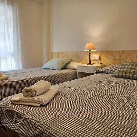 1a100 Moderno Y Acogedor By R2r Consulting * Gijón